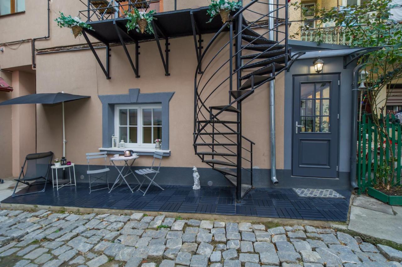 Air De Paris Apartment Brasov Ngoại thất bức ảnh